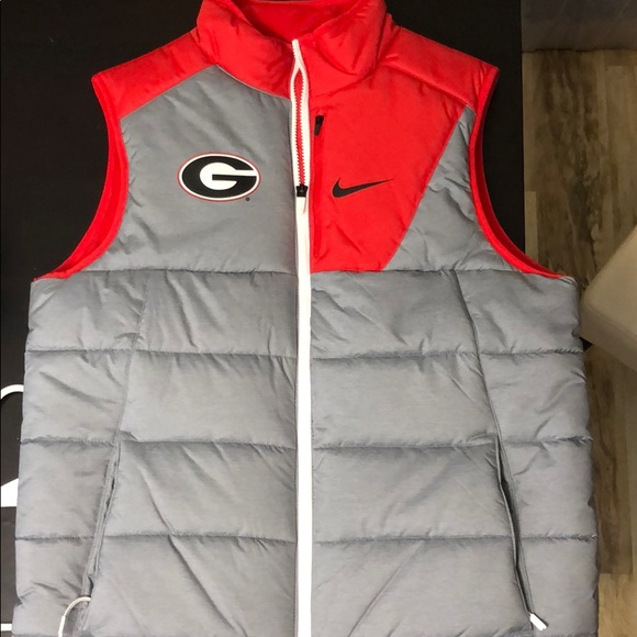 Nike UGA puffy vest - Picture 1 of 1
